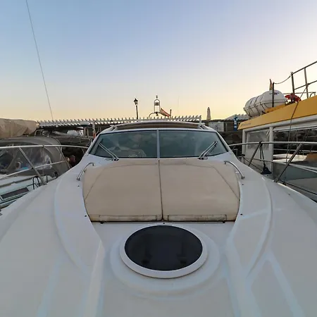 Bådhotel 5* Mogan Yacht Xperience 3*