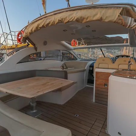 5* Mogan Yacht Xperience Bådhotel Puerto De Mogan